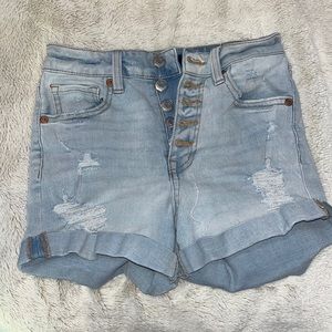 Aeropostale super high rise midi shorts in size 0.